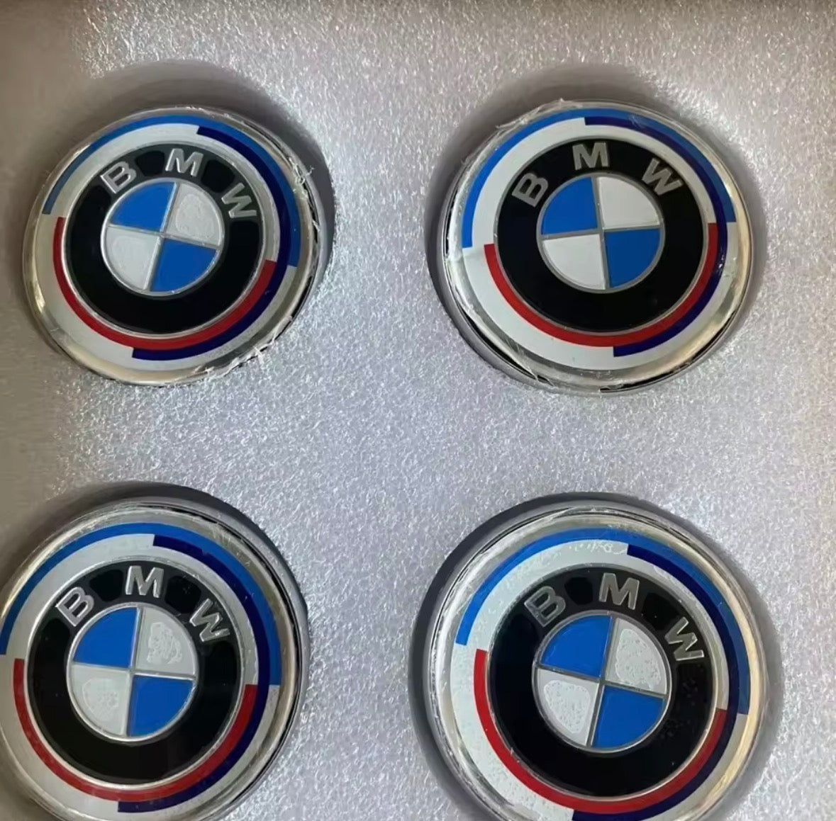 BMW PAINTED Floating Wheel Center Cap Set 68mm BMW PAINTED Floating Wheel Center Cap Set 68mm