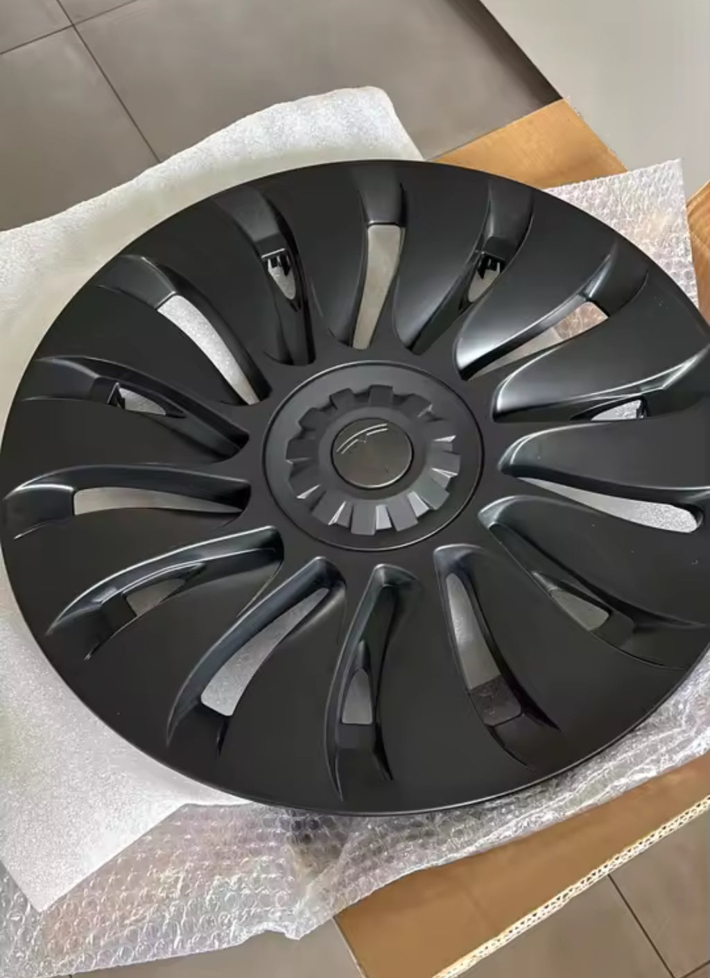 UK New Arrival !!! Tesla Model Y 4 x 19" Wheel Covers Turbine Hub Cap 2020-2024