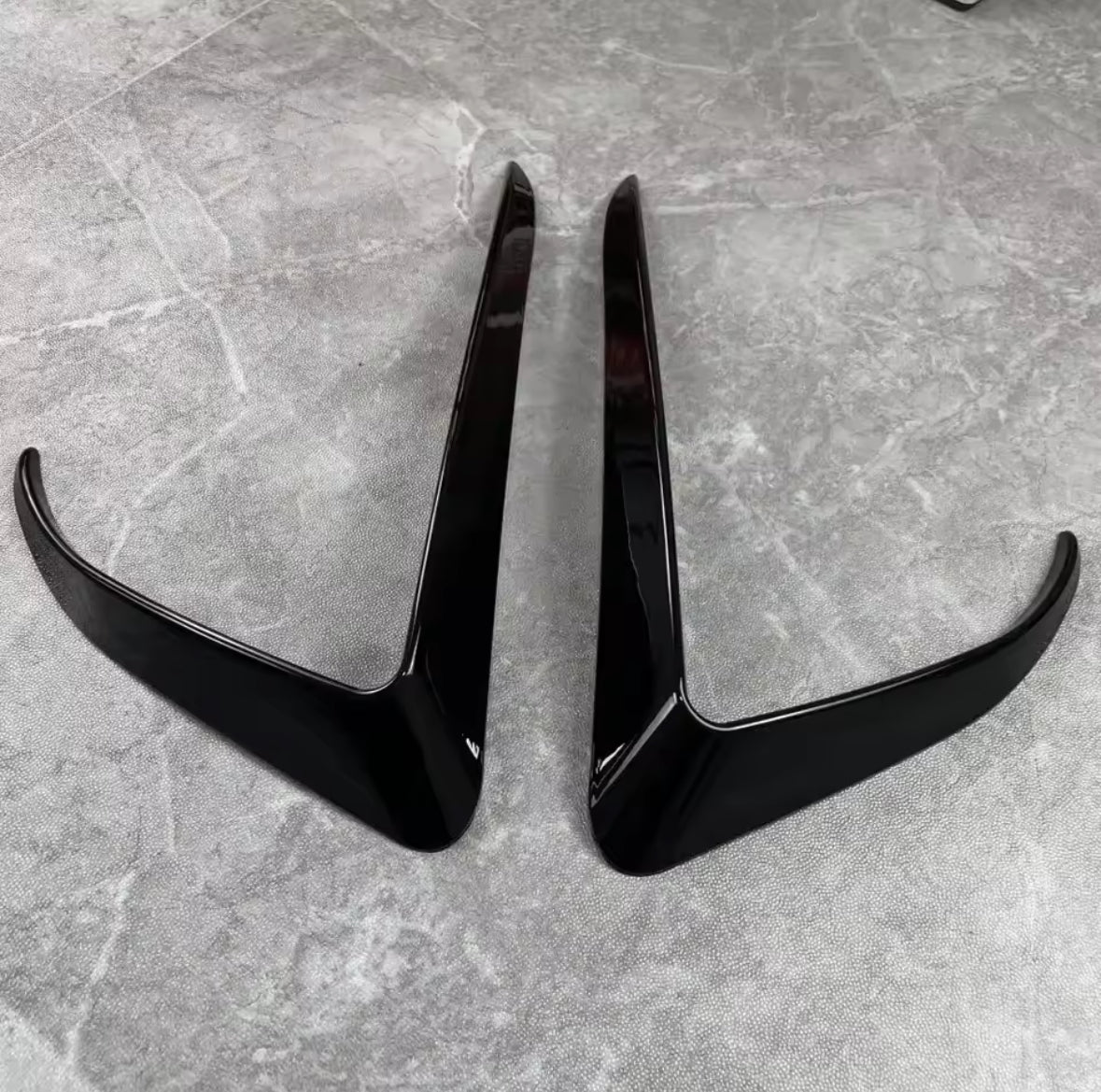 2Pcs Front Bumper Side Canards Gloss Black  For Tesla Model 3 2017-2023