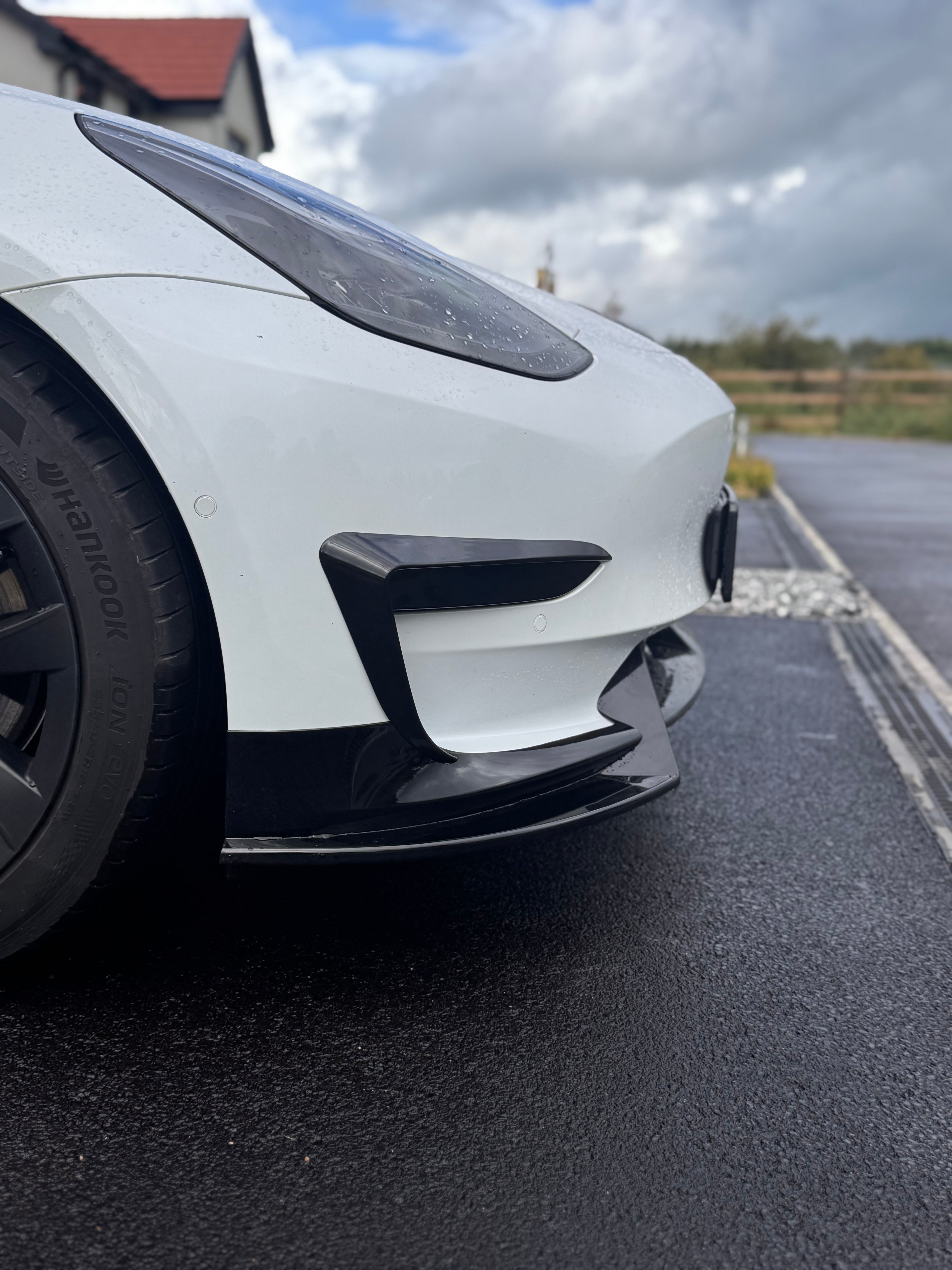 2Pcs Front Bumper Side Canards Gloss Black  For Tesla Model 3 2017-2023