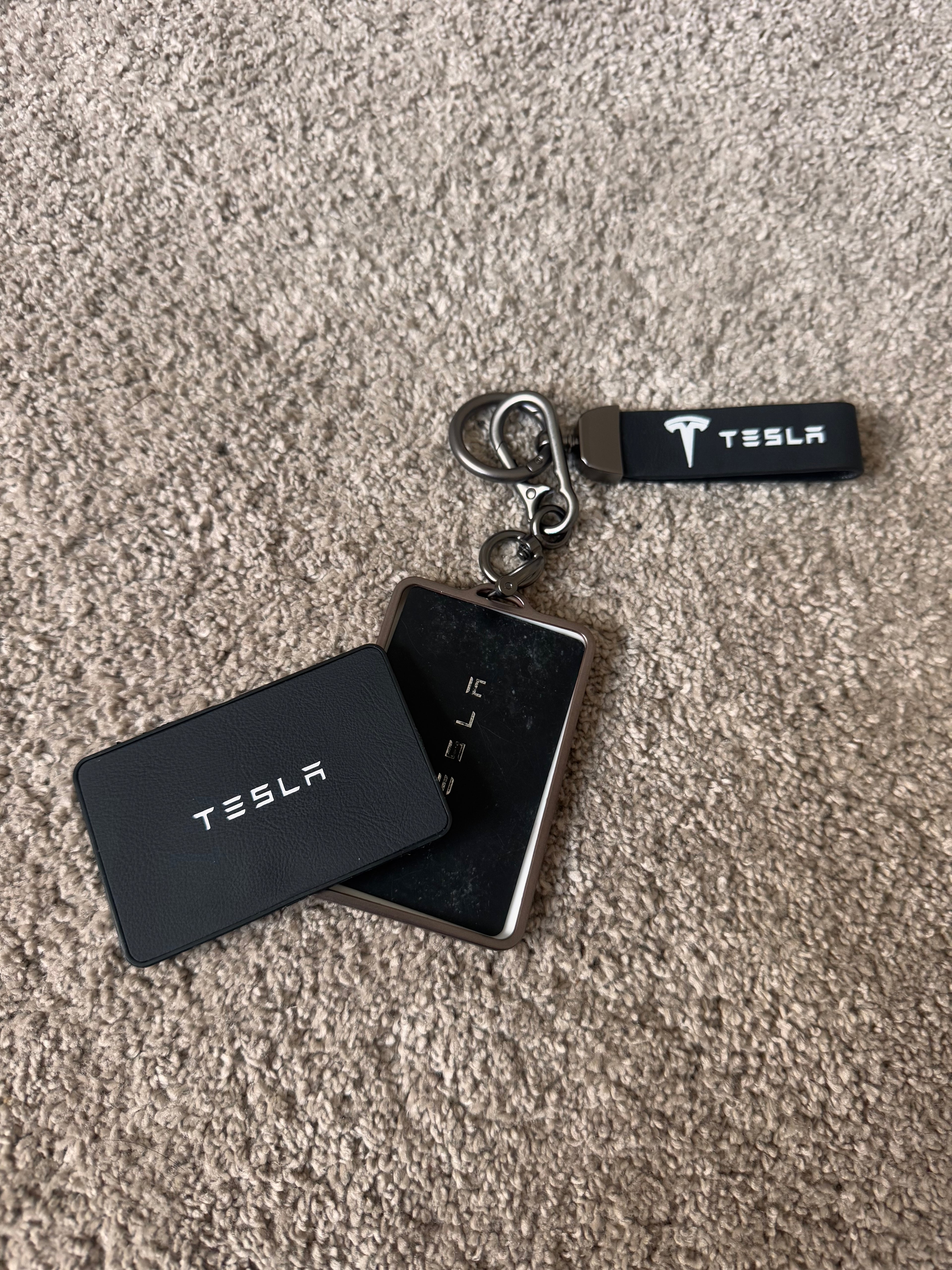 Key Card Holder Case for Tesla Model 3 Y X S Key Protector Cover with Key Chain