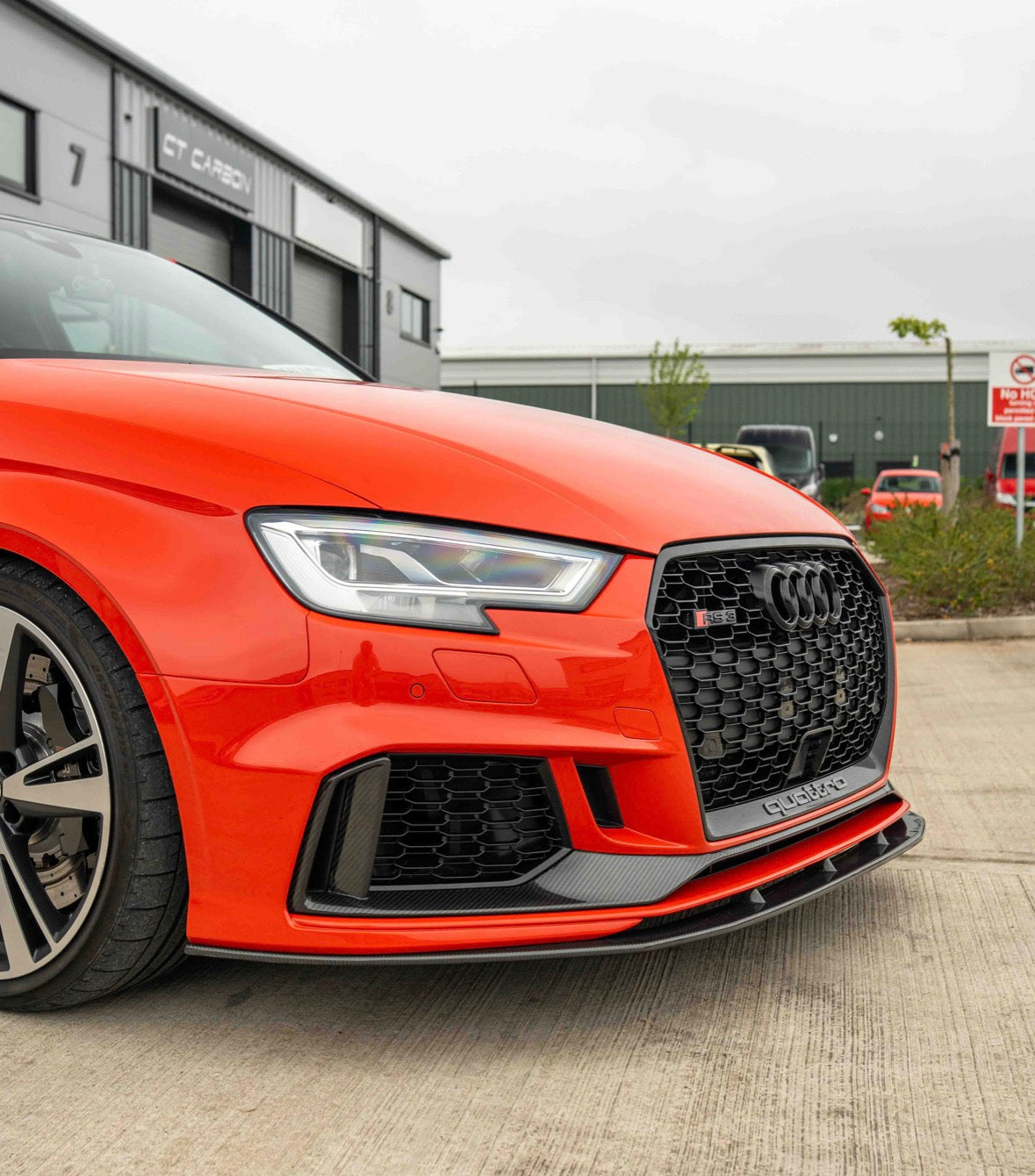 AUDI RS3 8V FACELIFT CARBON FIBRE BUMPER TRIM