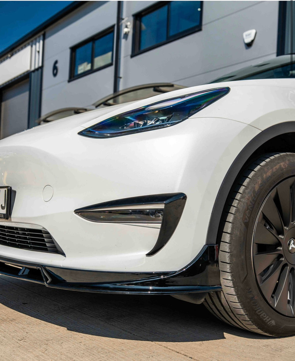 TESLA MODEL Y FULL GLOSS BLACK KIT - BLAK BY CT CARBON